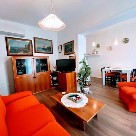 Casa Isma Apartment Cecina  Bagian luar foto