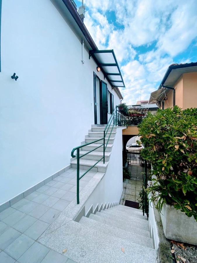 Casa Isma Apartment Cecina  Bagian luar foto